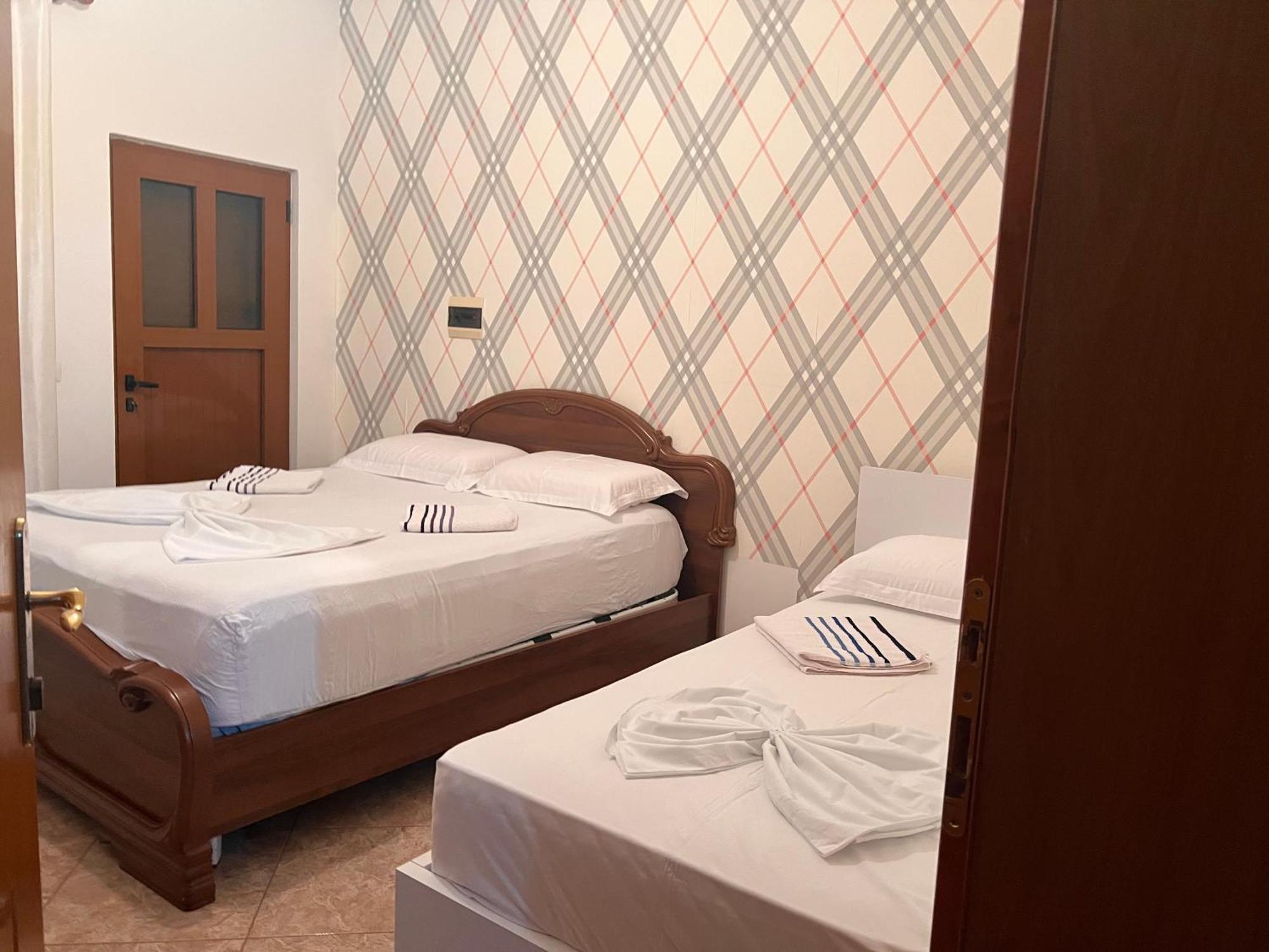 Hotel Fori Vodo Divjake Esterno foto