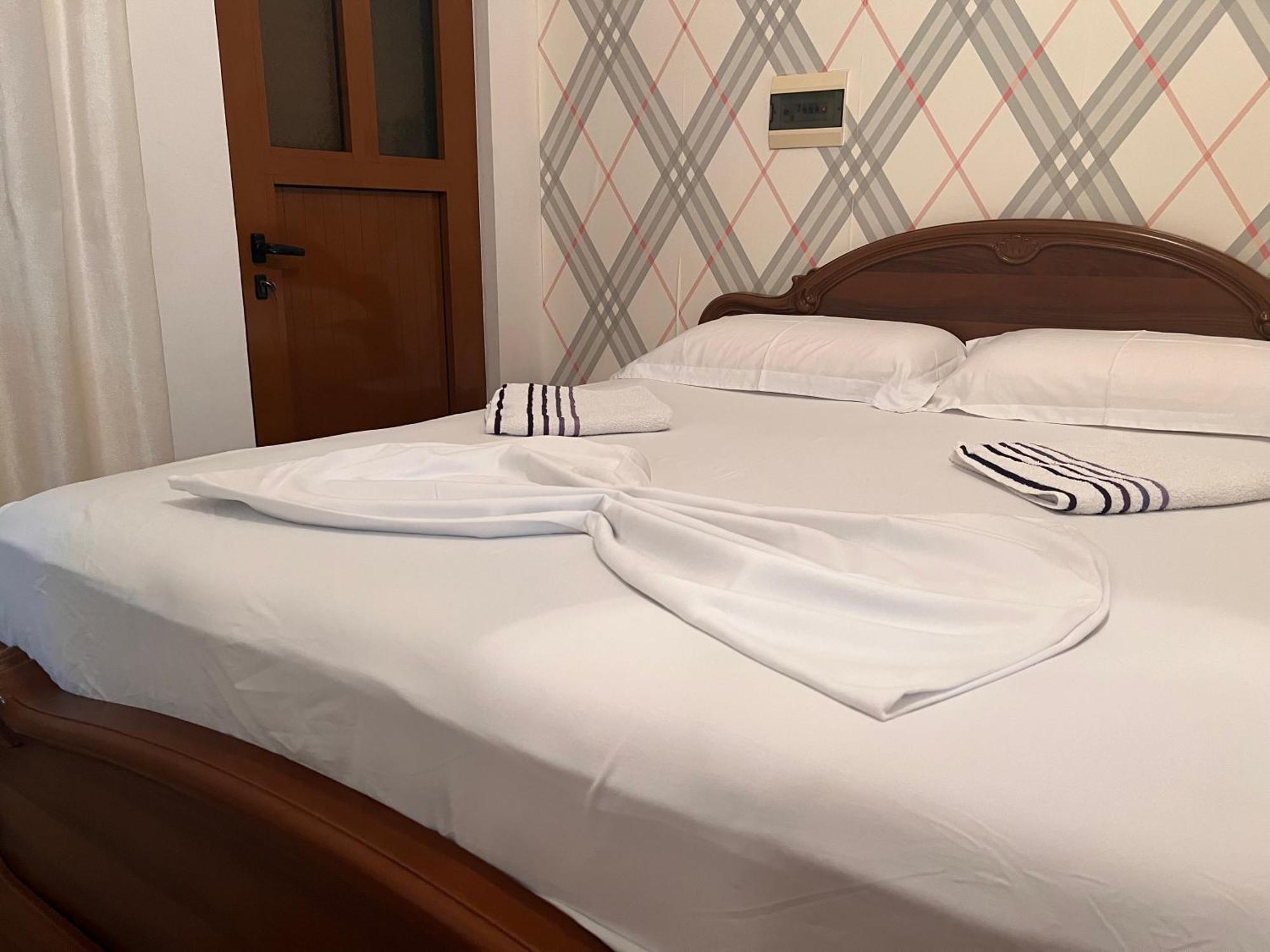 Hotel Fori Vodo Divjake Esterno foto