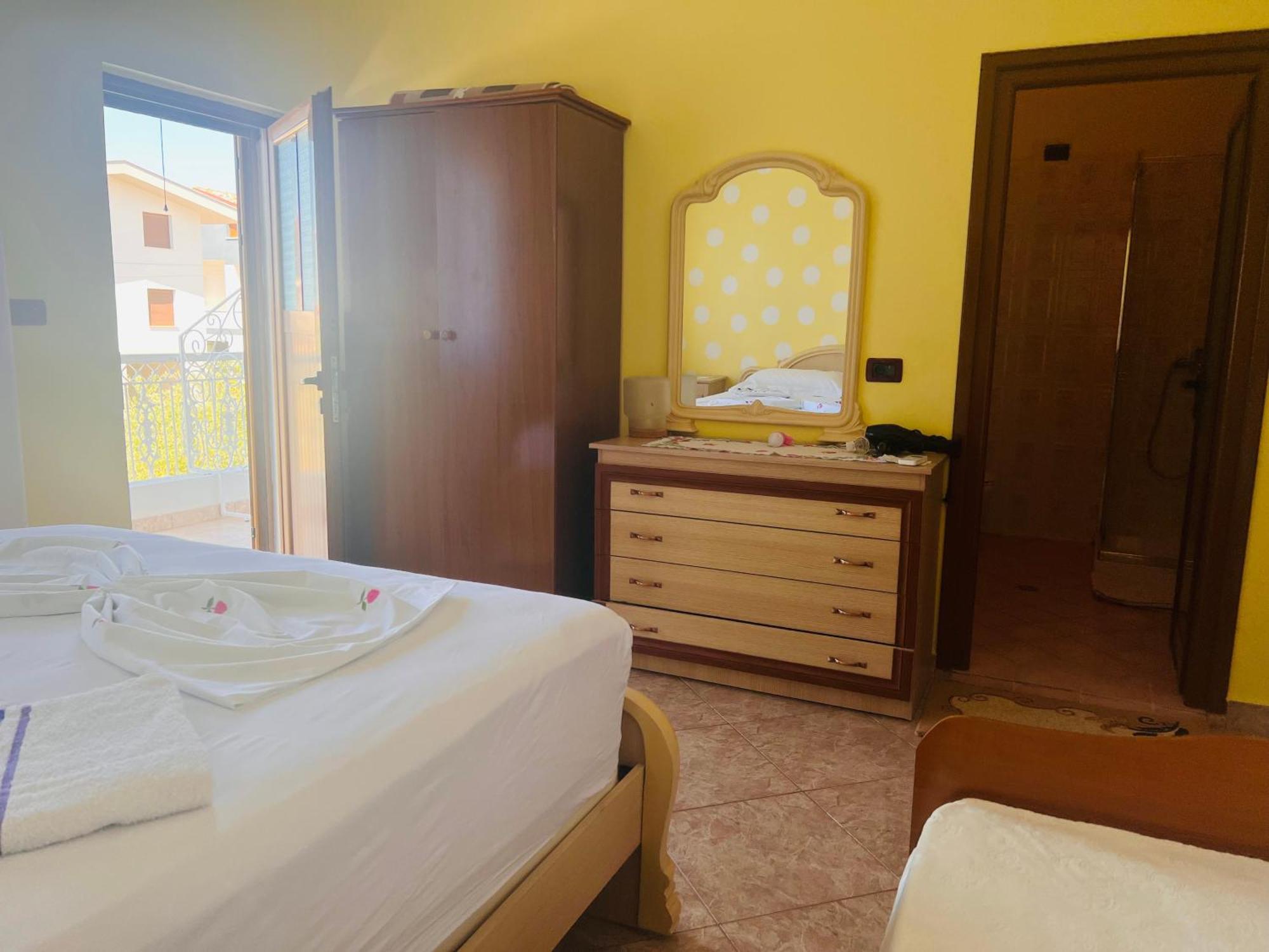 Hotel Fori Vodo Divjake Esterno foto